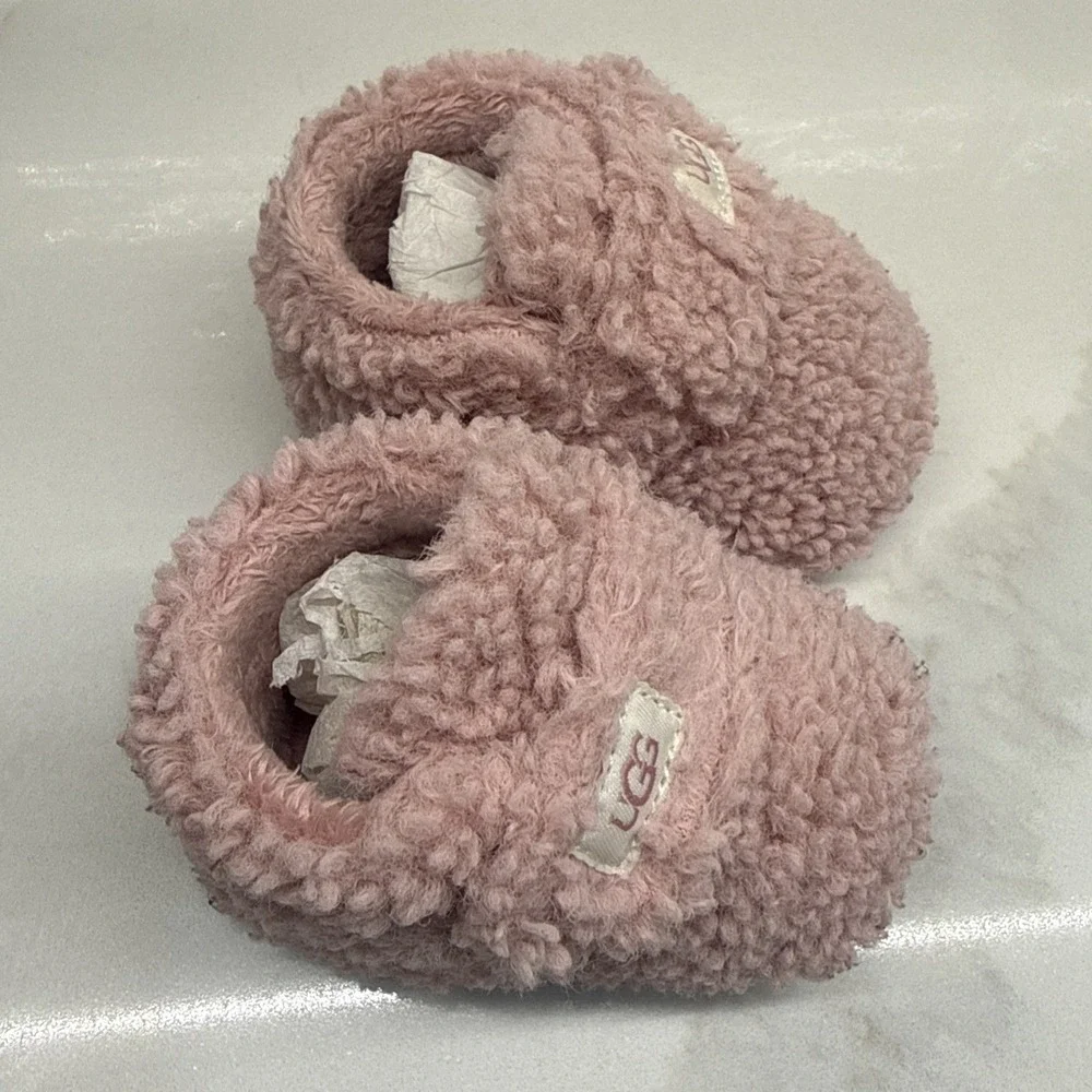 UGG Bixbee Baby & Toddler Pink Booties Size 0/1, 0-6 in, Fast Shipping 11210451